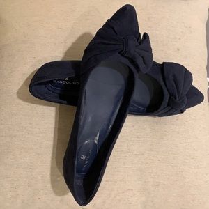 Bandolino navy blue bow flats